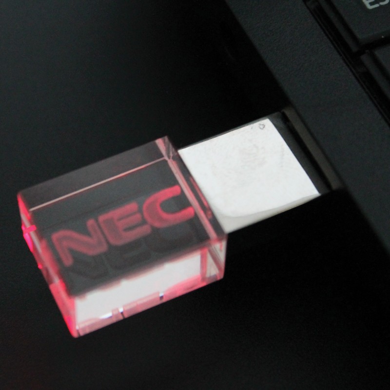 3D Crystal USB Drive