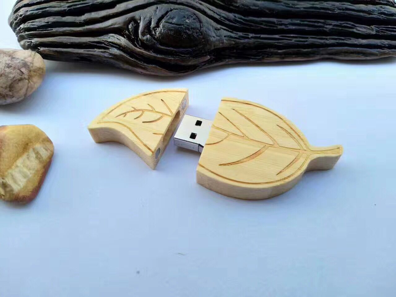 DBH Wooden USB 6